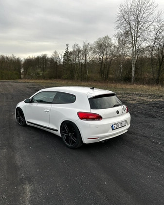Volkswagen Scirocco cena 32000 przebieg: 232000, rok produkcji 2009 z Krzanowice małe 121